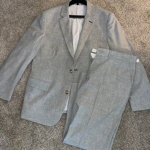 State and Liberty Men’s Heather Grey Suit